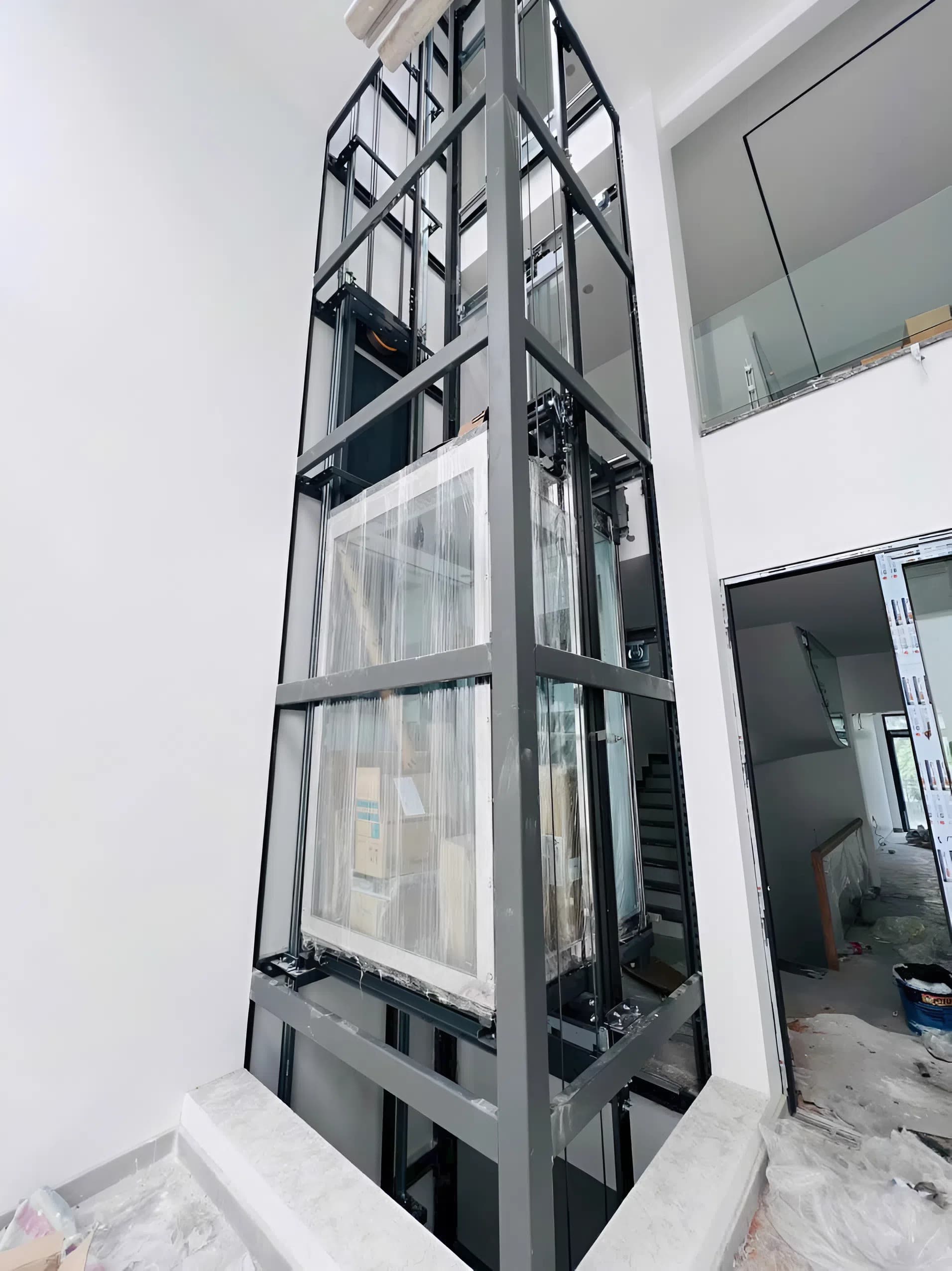 Khung nhôm thang máy